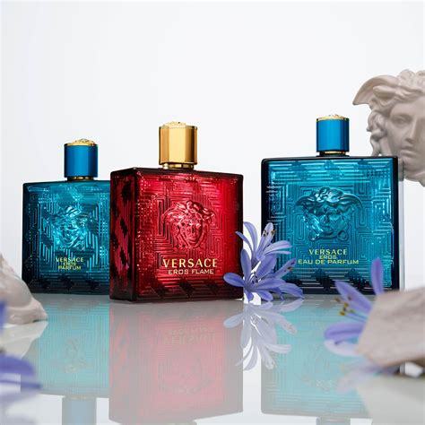 pubblicità profumo versace eros flame|versace eros flame notes.